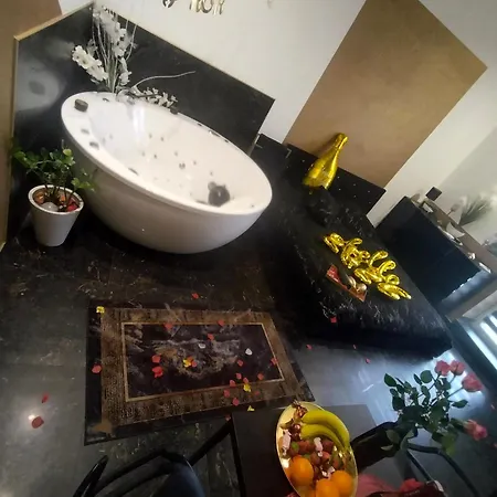 Zloty Z Jacuzzi *