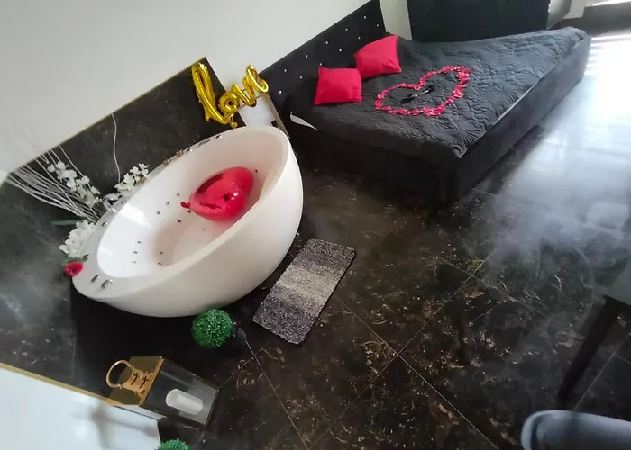 Zloty Z Jacuzzi Lägenhet Bydgoszcz